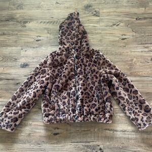 Women’s SJL Apparel leopard fur Jacket.